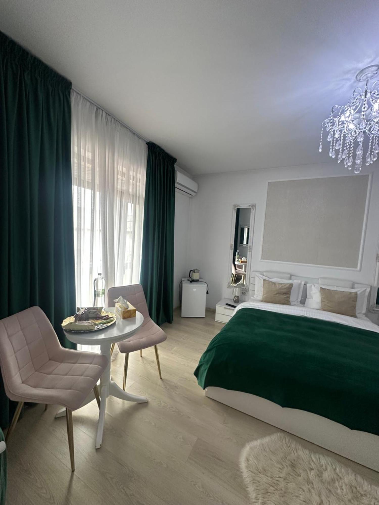 Vila Zoe Bucharestairport&Therme&Parking Otopeni Eksteriør bilde