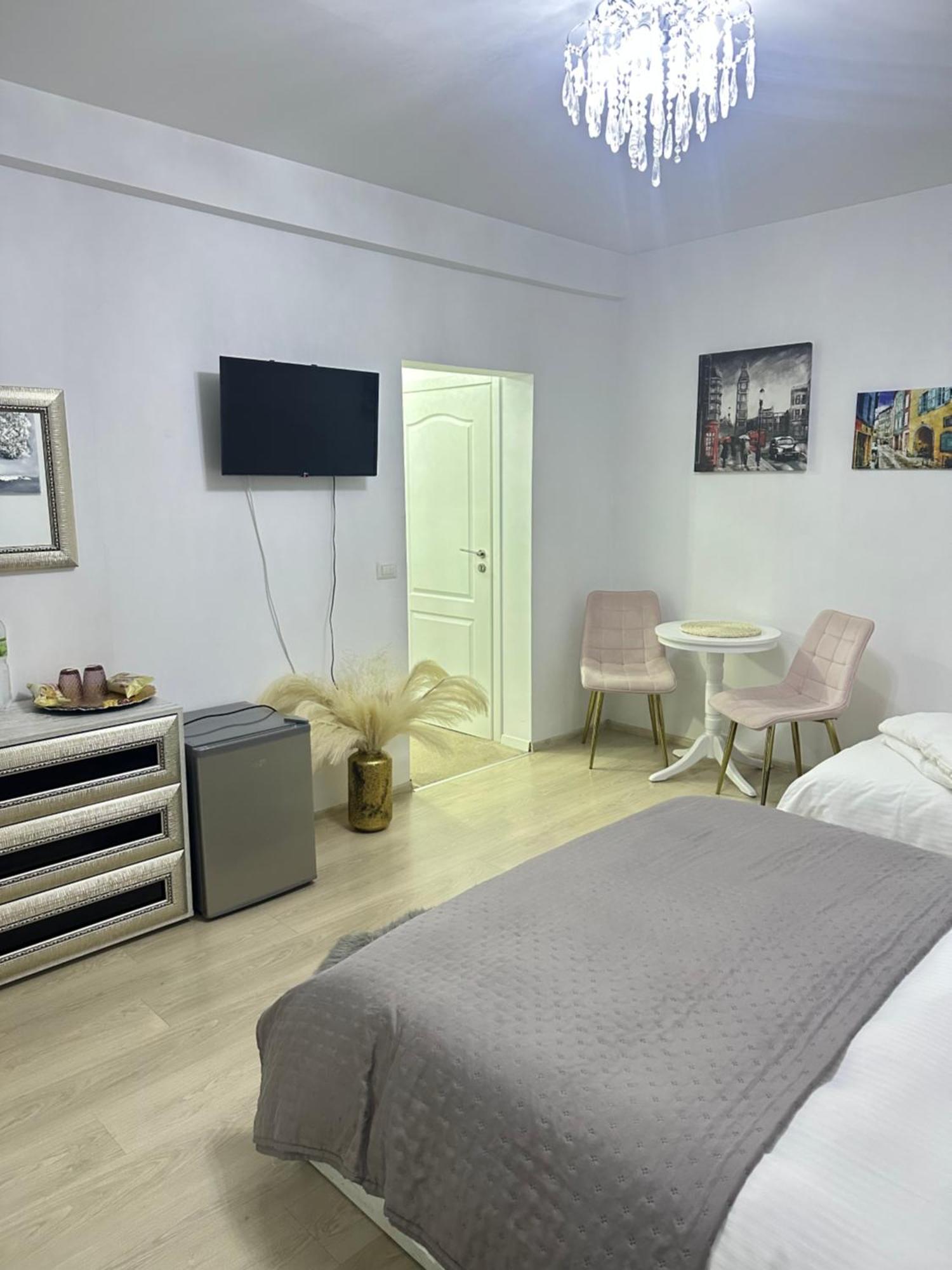 Vila Zoe Bucharestairport&Therme&Parking Otopeni Eksteriør bilde